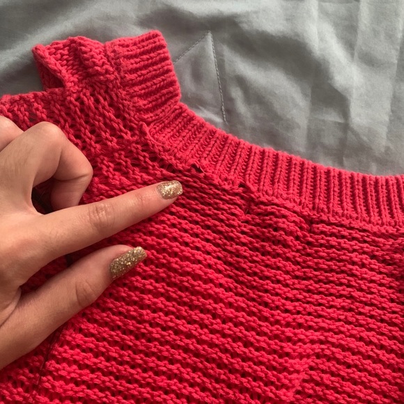 Sweater - Picture 2 of 4